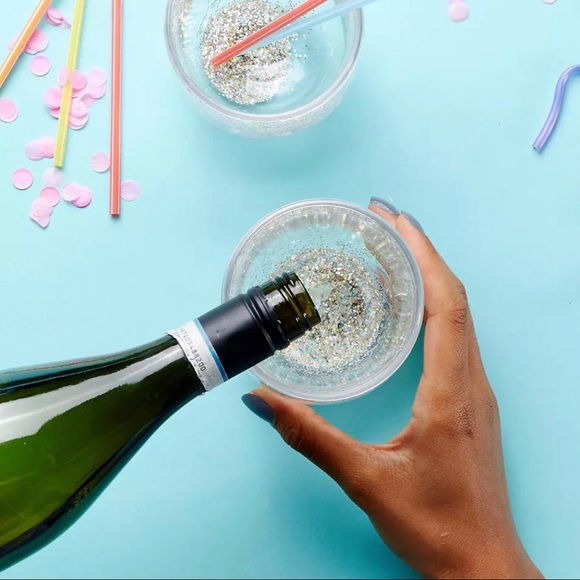 TRADED - NWT Ban.do Glitter Bomb Cocktail Tumblers, Set of 2 - Picture 4 of 8